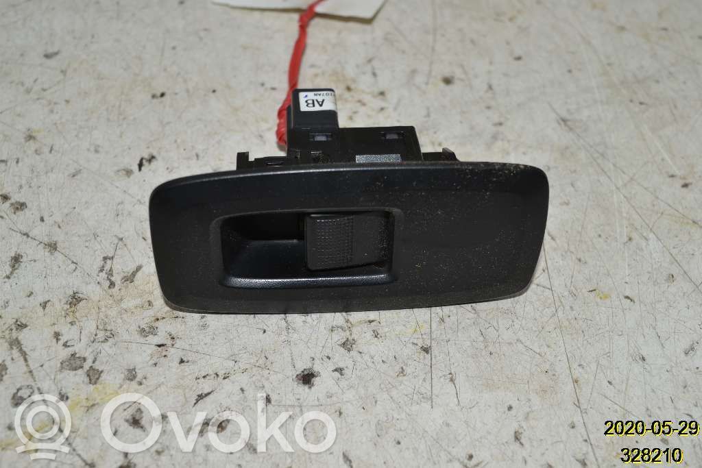 Interrupteur commade lève-vitre   AB3914529EGWSA