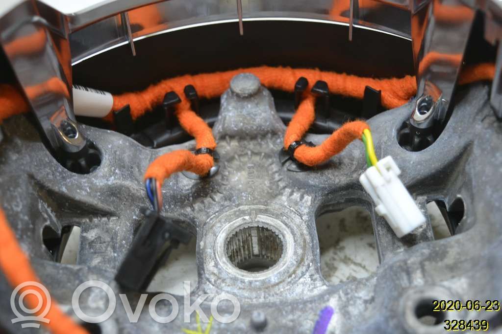 Jeep Wrangler Ohjauspyörä 
