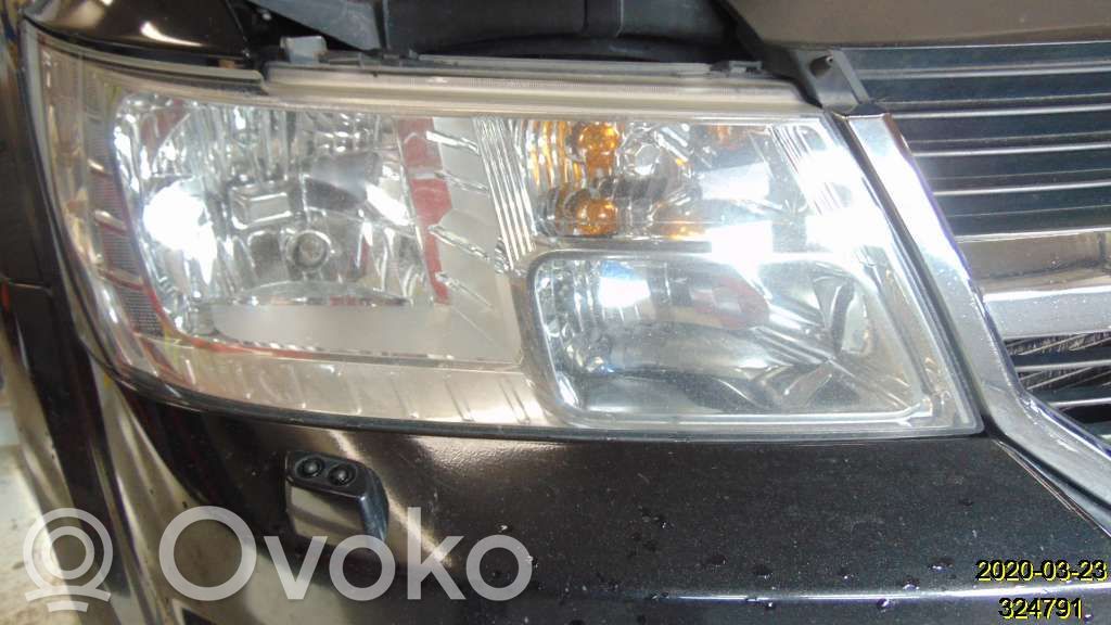 Headlight/headlamp   11401222R