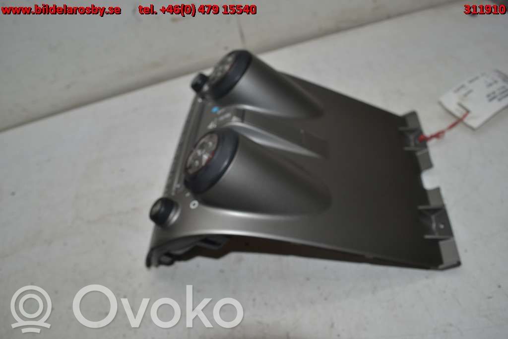 Chevrolet Camaro Panel / Radioodtwarzacz CD/DVD/GPS 