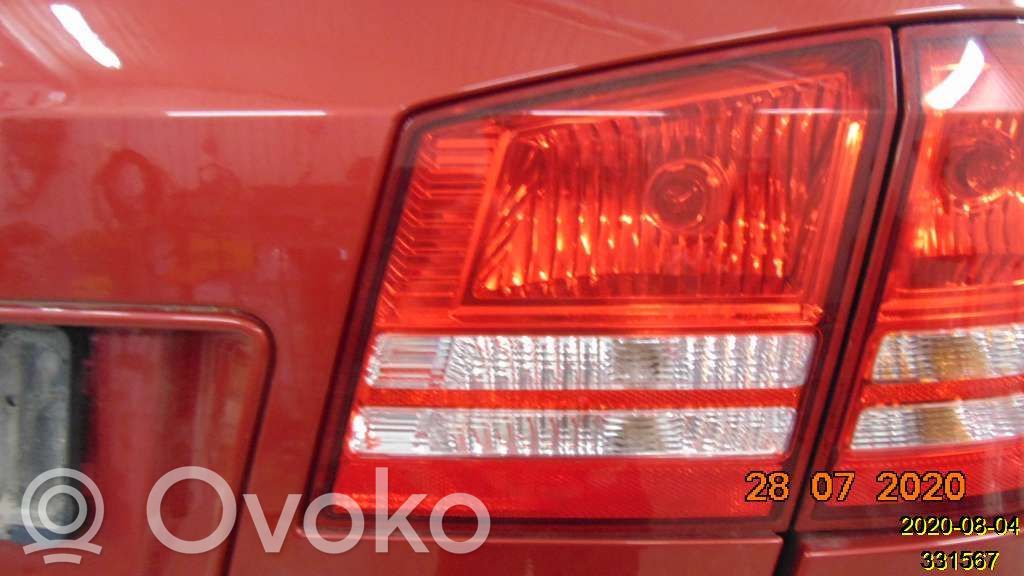 Tailgate rear/tail lights   16602666R