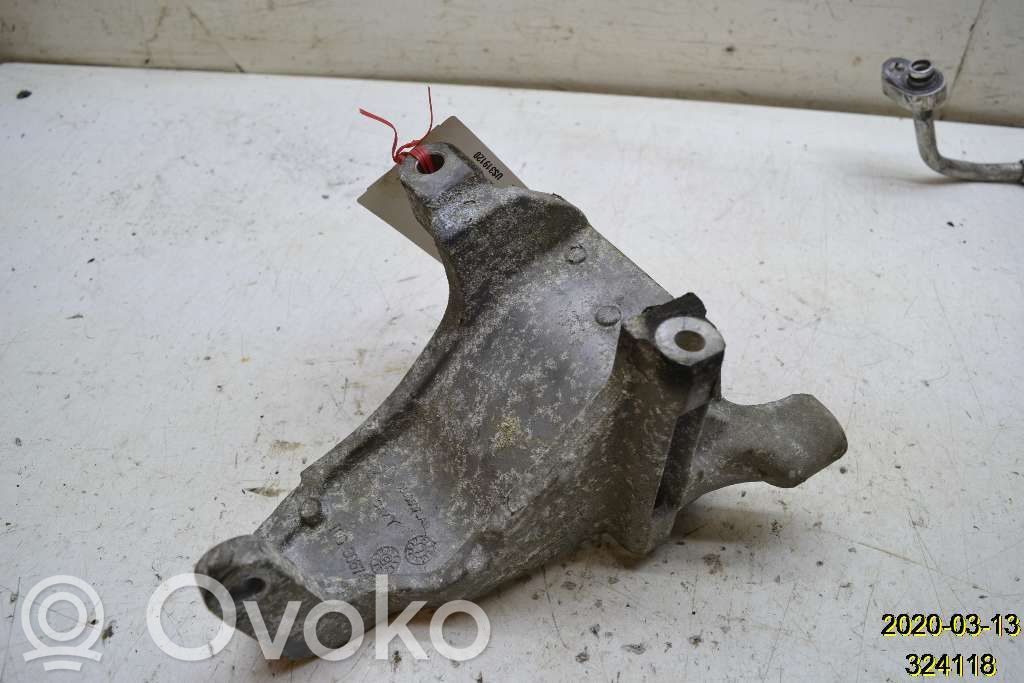 Dodge Journey Engine mounting bracket 
