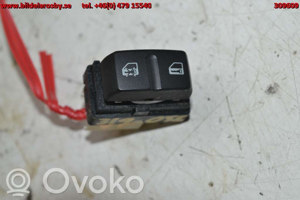 Chevrolet Captiva Centrinio užrakto jungtukas 
