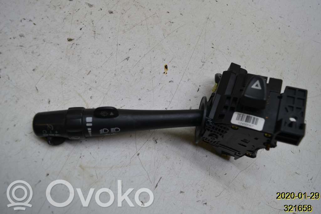 Chevrolet Suburban Indicator stalk 