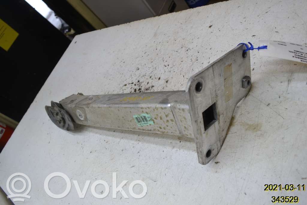Jeep Cherokee Etuapurunko 