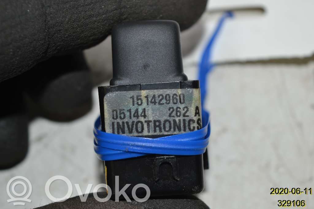 Chevrolet Corvette Botón interruptor de luz de peligro 