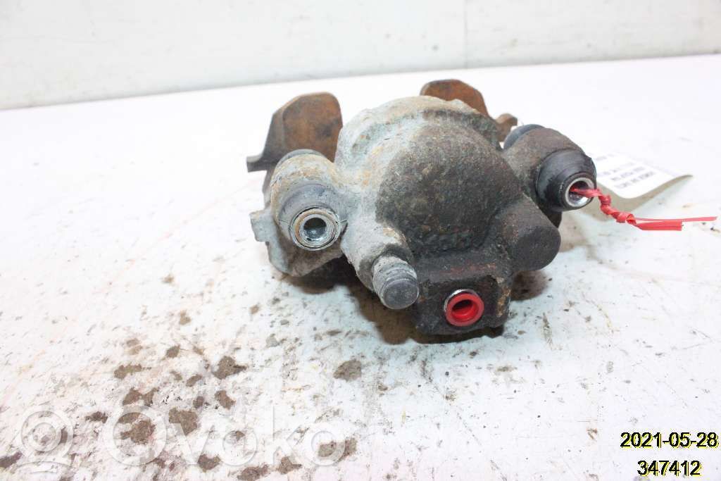 Dodge RAM Задний суппорт 