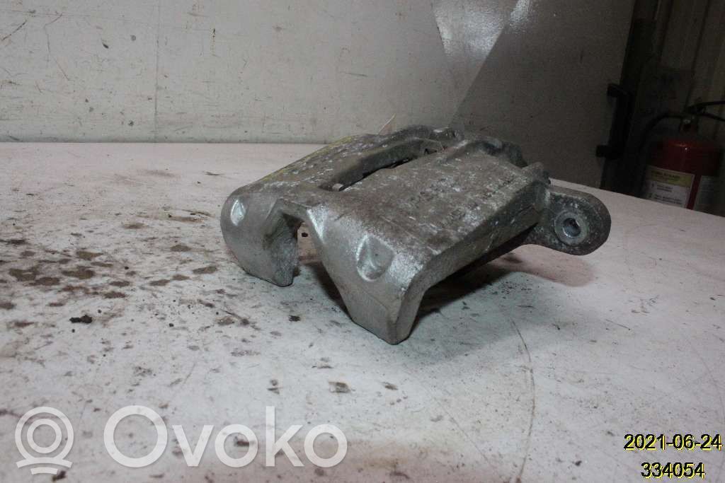 Chevrolet Camaro Задний суппорт 