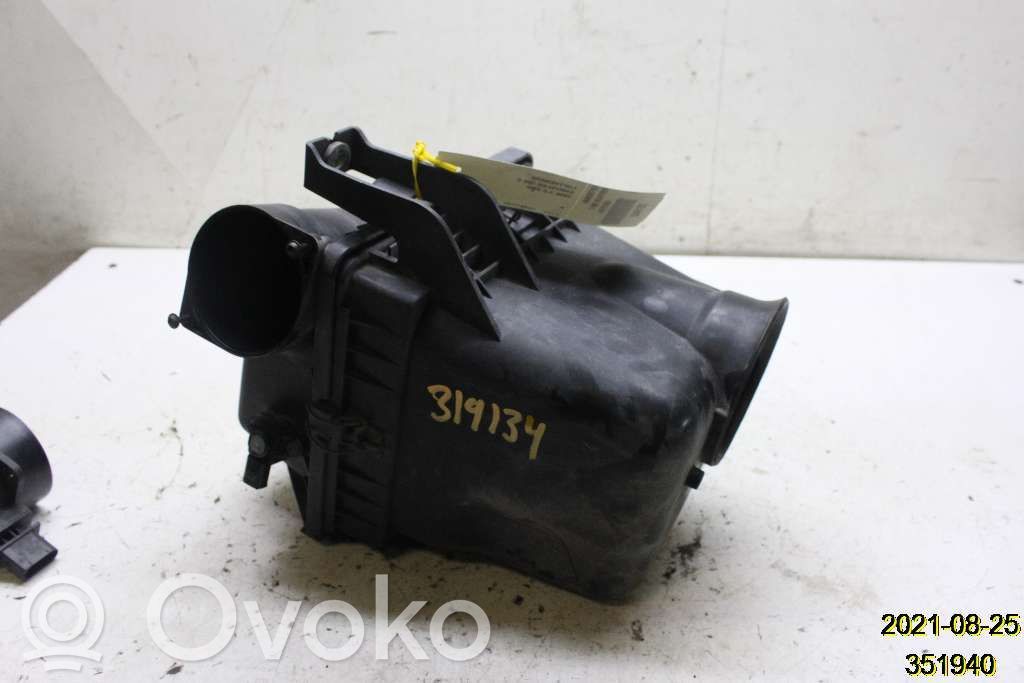 Chrysler 300 - 300C Air filter box 