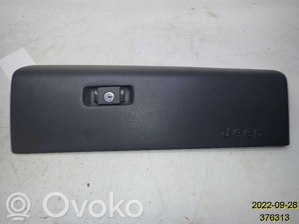 Glove box lid/cover