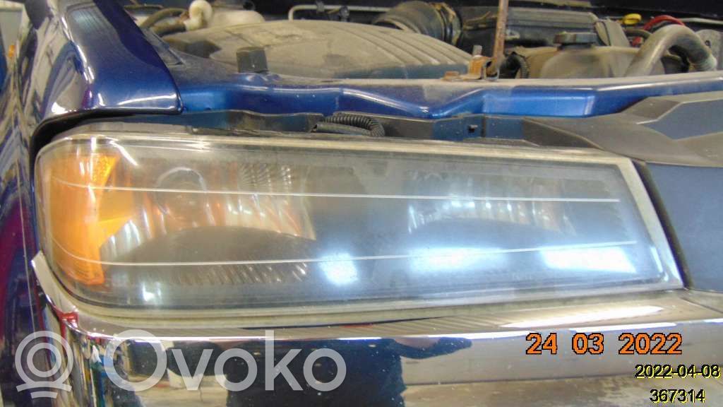 Chevrolet Colorado Front indicator light 