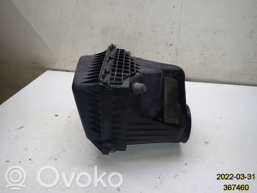 Chrysler 300 - 300C Air filter box 