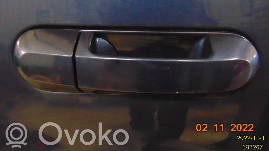 Ford Explorer Front door exterior handle 
