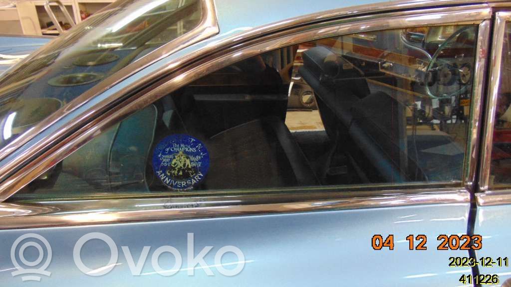 Rear side window