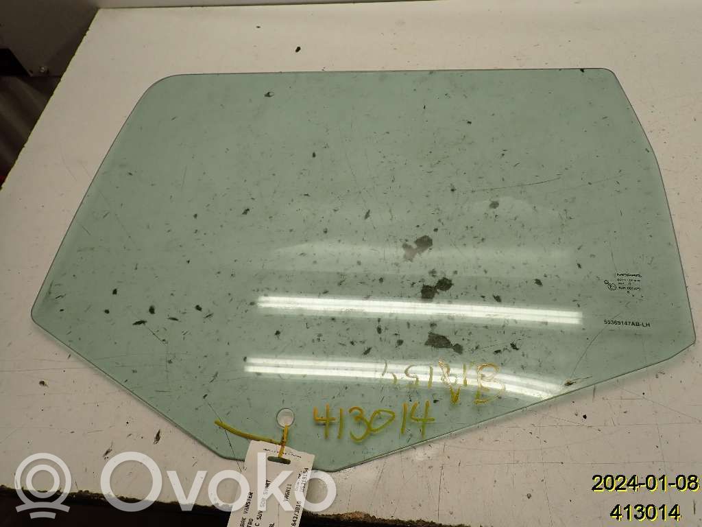 Dodge Nitro aizmugurējo durvju stikls 