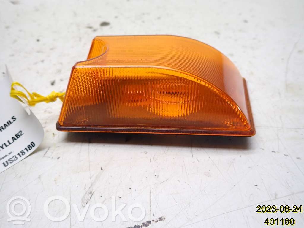 Front indicator light