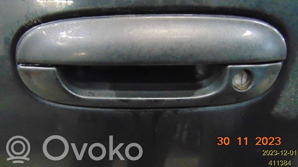 Chevrolet TrailBlazer Manecilla externa puerta delantera 