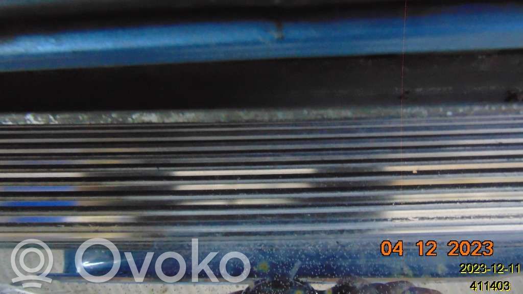 Tailgate trim