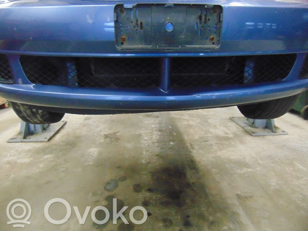 Chrysler PT Cruiser Front bumper lower grill 