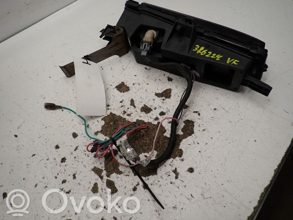 Front fog light   11600872L