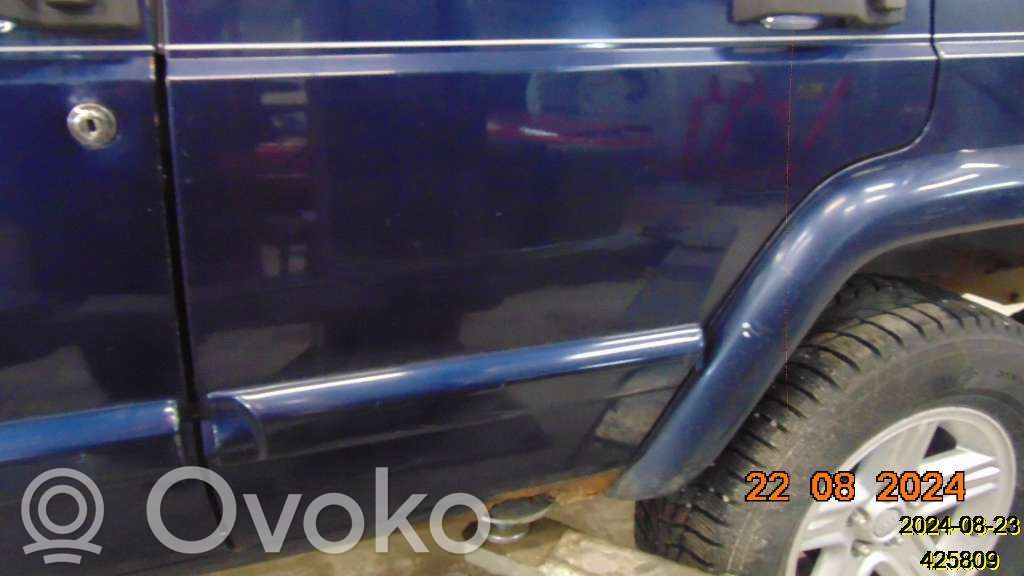 Jeep Cherokee Takaovi 