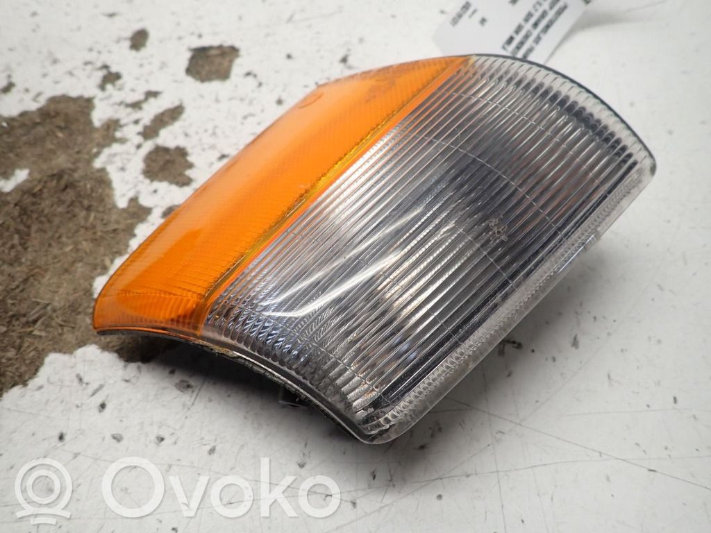 Jeep Grand Cherokee Front indicator light 