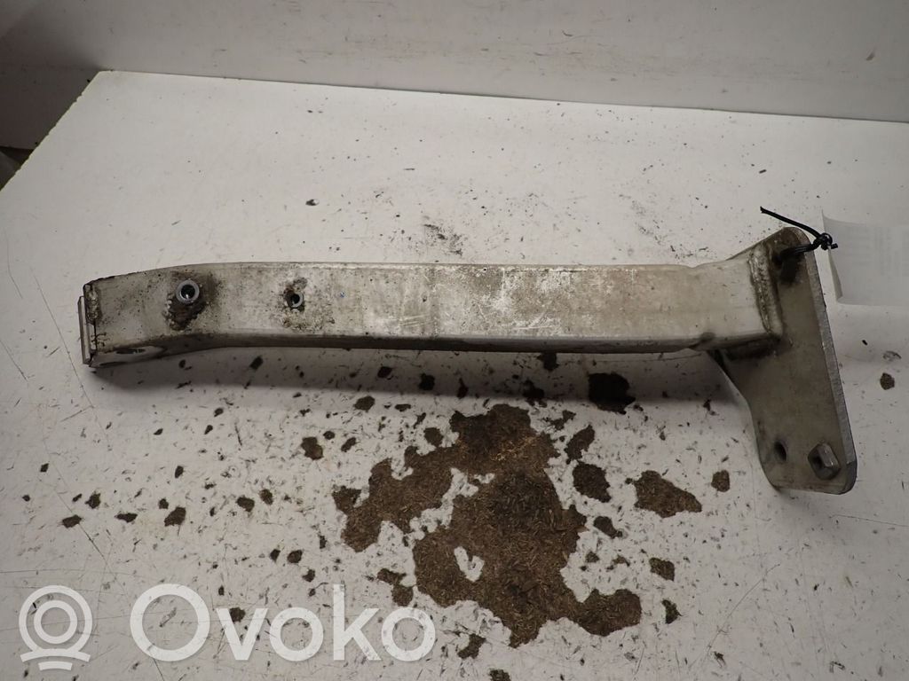 Jeep Cherokee Subcadru frontal 
