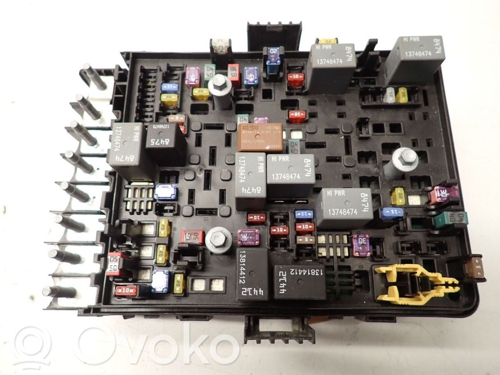 Dodge RAM Fuse module 
