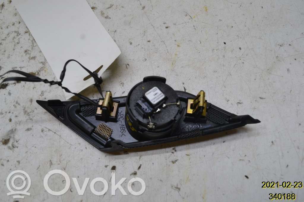 Difuzor ușă față   68043031AC