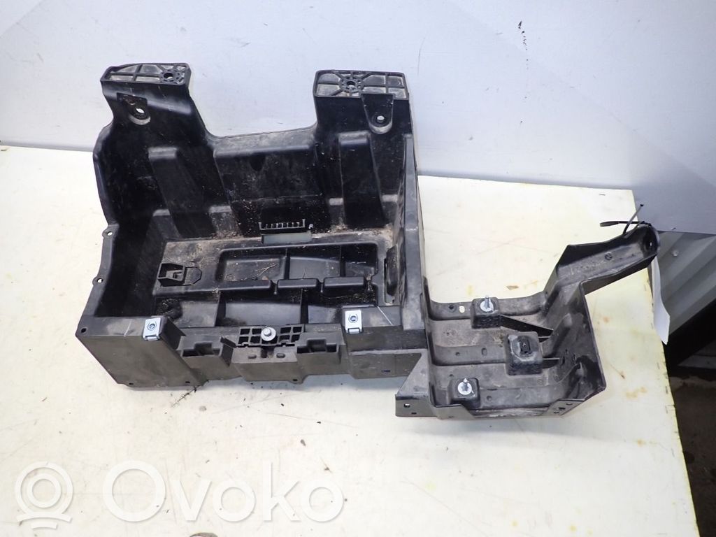 Batteriegestell   68292465AD