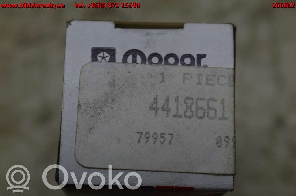 Chrysler Voyager Inyector de combustible 