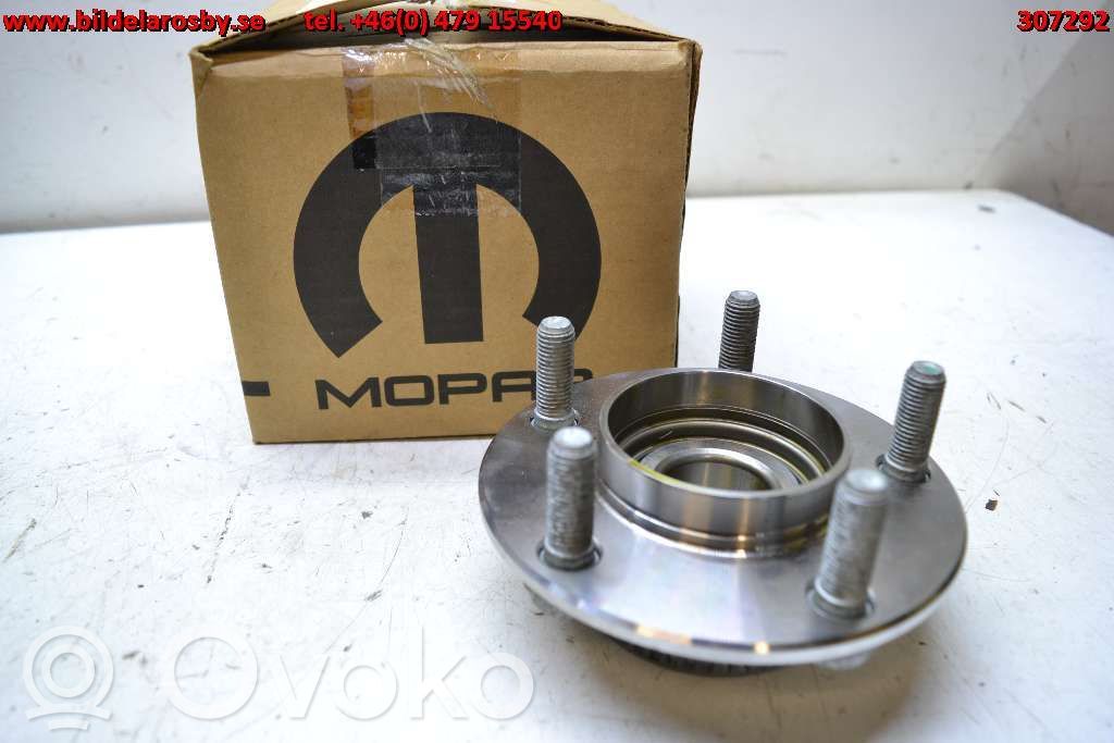Chrysler 300M Mozzo portante ruota posteriore