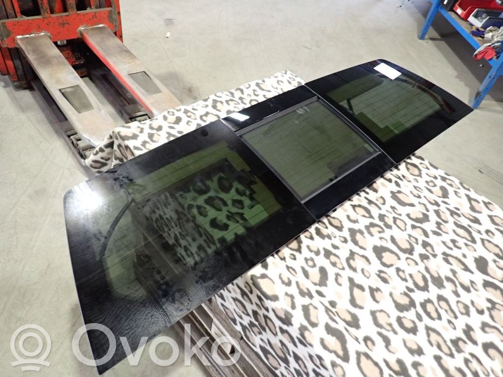 Dodge RAM Rear windscreen/windshield window 