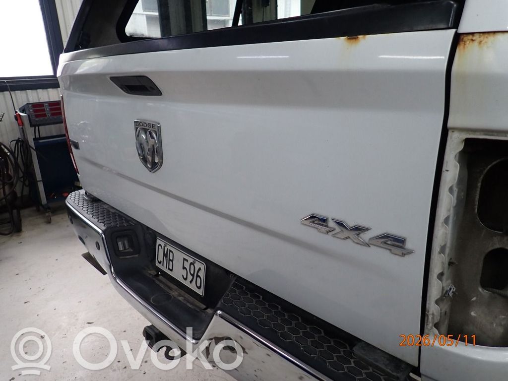 Dodge RAM Klapa tylna bagażnika do nadwozia Pickup 