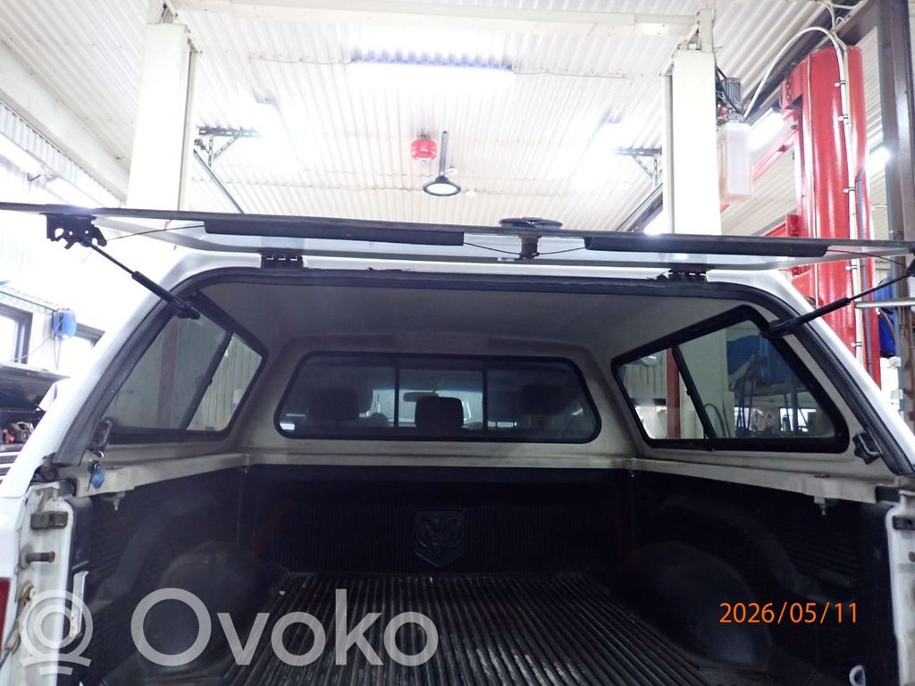 Acoperire platformă pickup