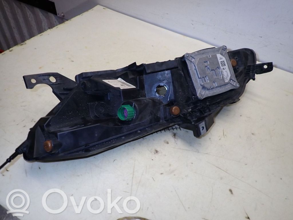 Jeep Cherokee Etu-/Ajovalo 