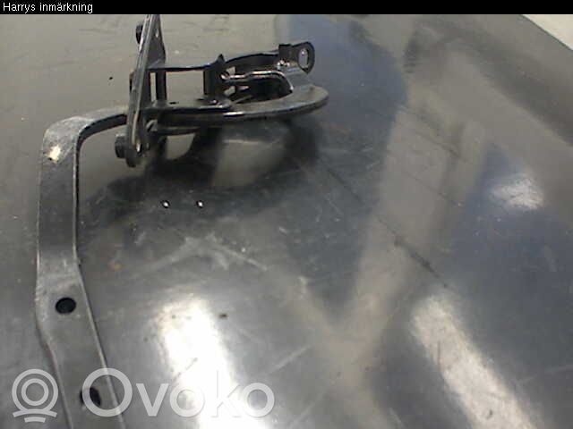 Volvo XC70 Tailgate/trunk/boot hinge 
