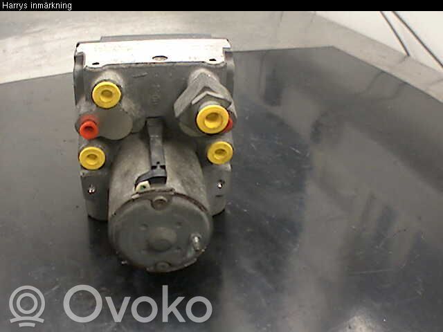 BMW 5 E39 ABS Pump 