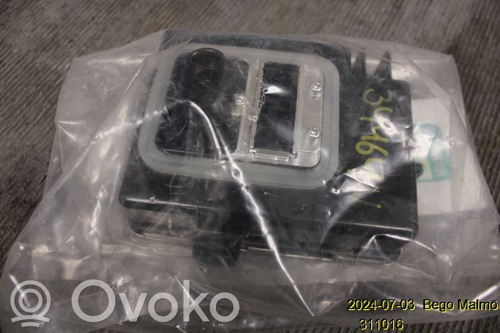 BMW 3 E46 Light module LCM 