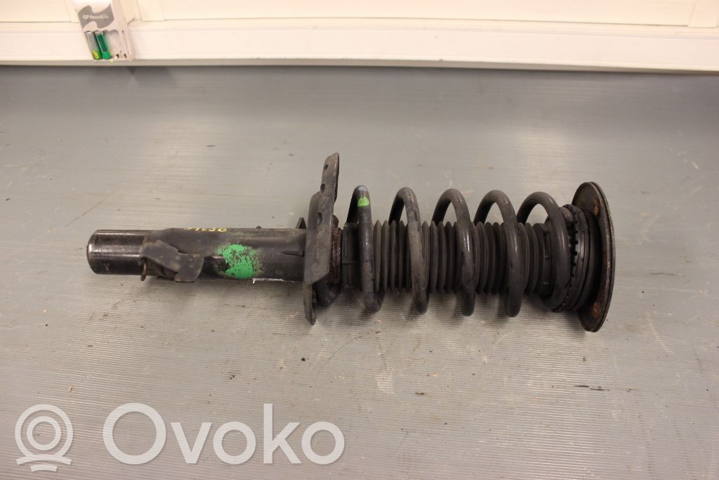 Volvo V60 Front shock absorber/damper 