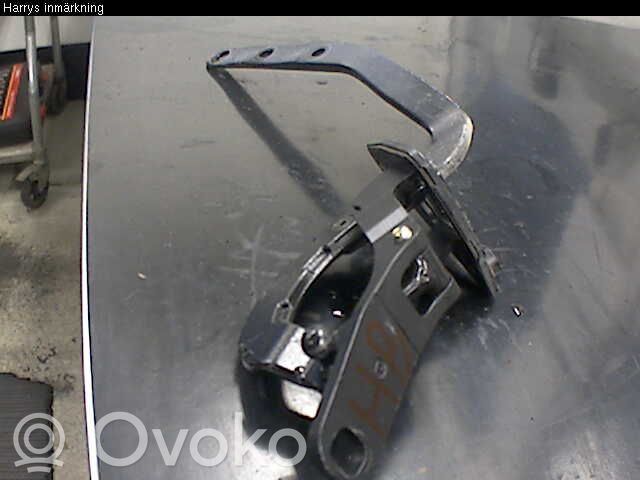 Volvo V70 Tailgate/trunk/boot hinge 