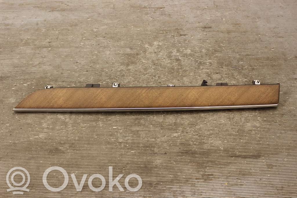 Volvo XC90 Dashboard glove box trim 