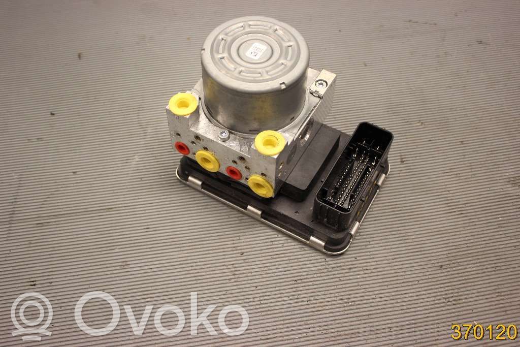 Volvo XC90 ABS Pump 