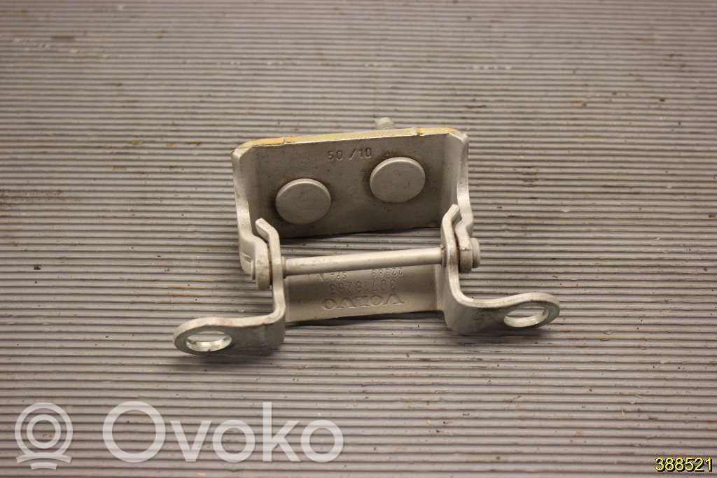 Volvo V50 Tailgate/trunk/boot hinge 