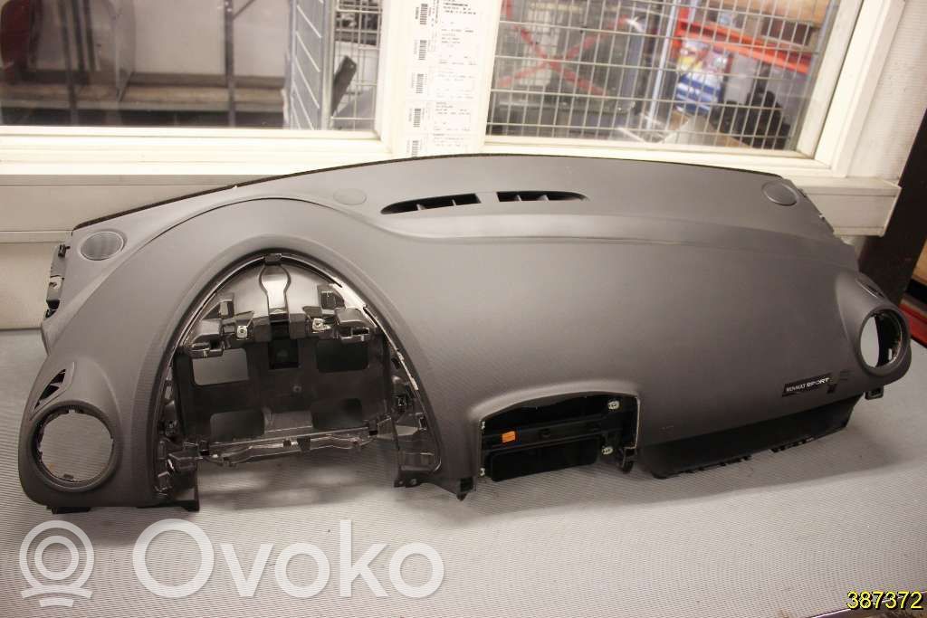 Renault Clio IV Dashboard 