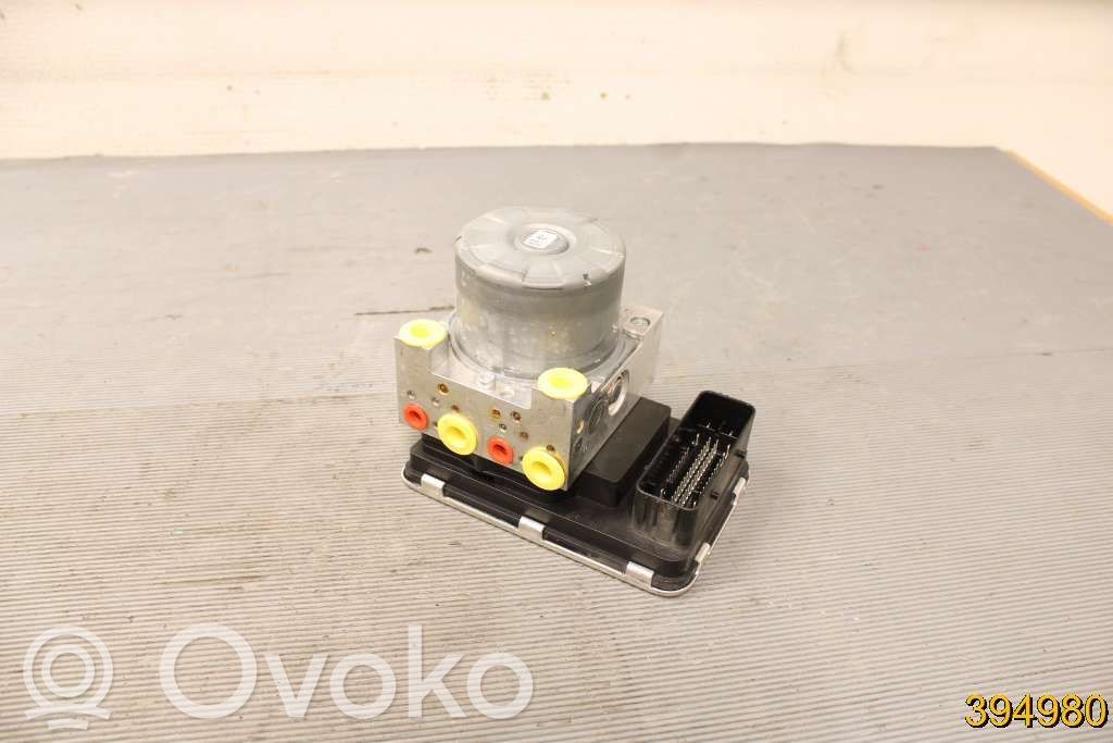 Volvo XC90 ABS Blokas 