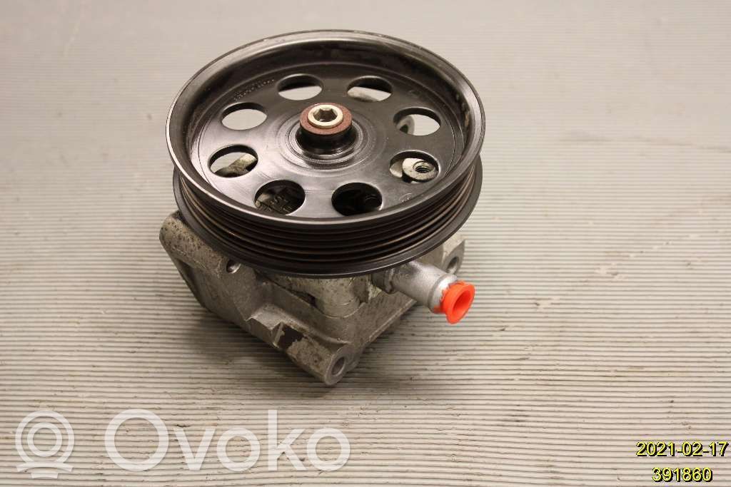 Volvo S60 Ohjaustehostimen pumppu 