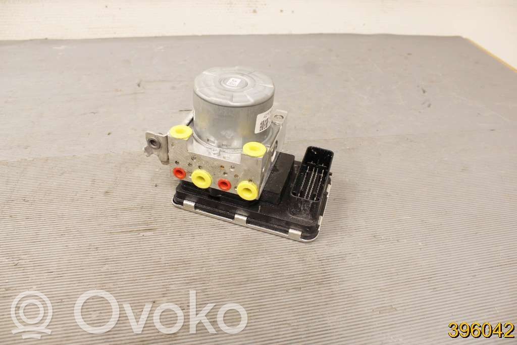Volvo V60 ABS Blokas 