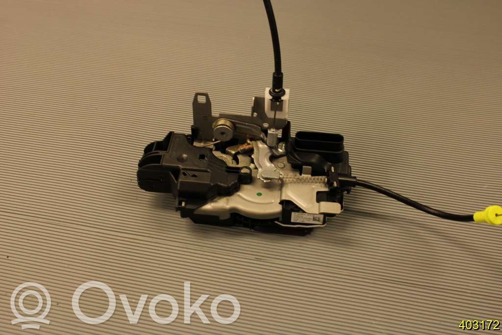 Volvo XC40 Silniczek / Siłownik zamka centralnego 