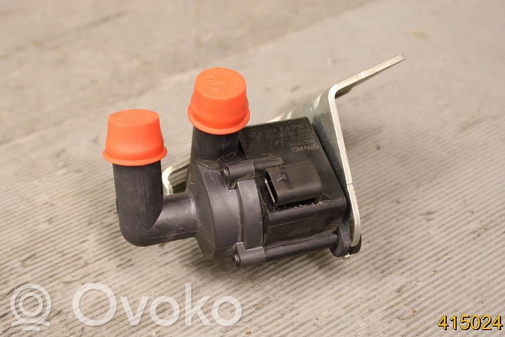 Volvo XC40 Pompe de circulation d'eau 